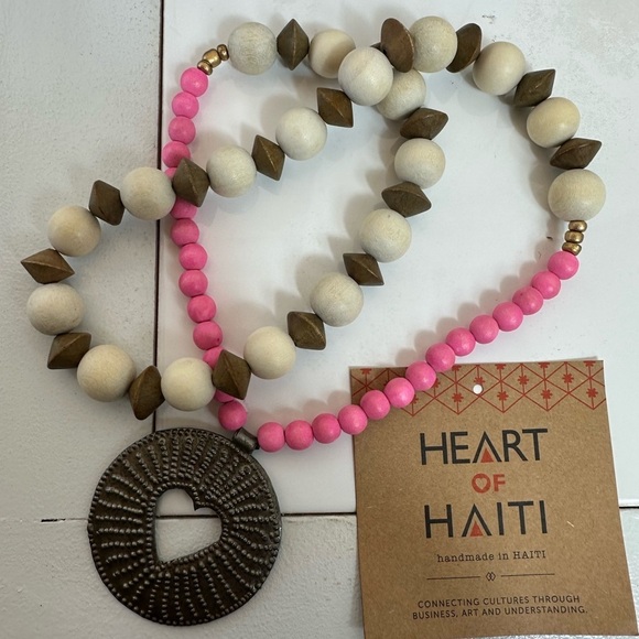 Heart for Haiti Heart Handmade Necklace Macy’s New Jewelry - Picture 5 of 8